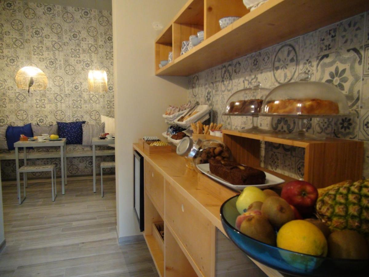 Room 55 Noto Eksteriør billede